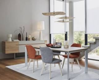 Extenso large table with aluminium legs